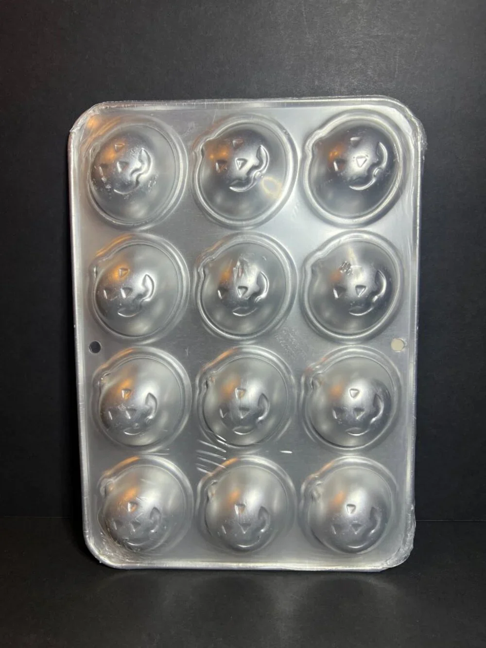Lot of Wilton Halloween Jack-O-Lantern Singles & Petite Pumpkin Baking Pan Molds